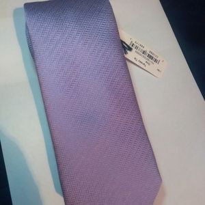 Lavender tie